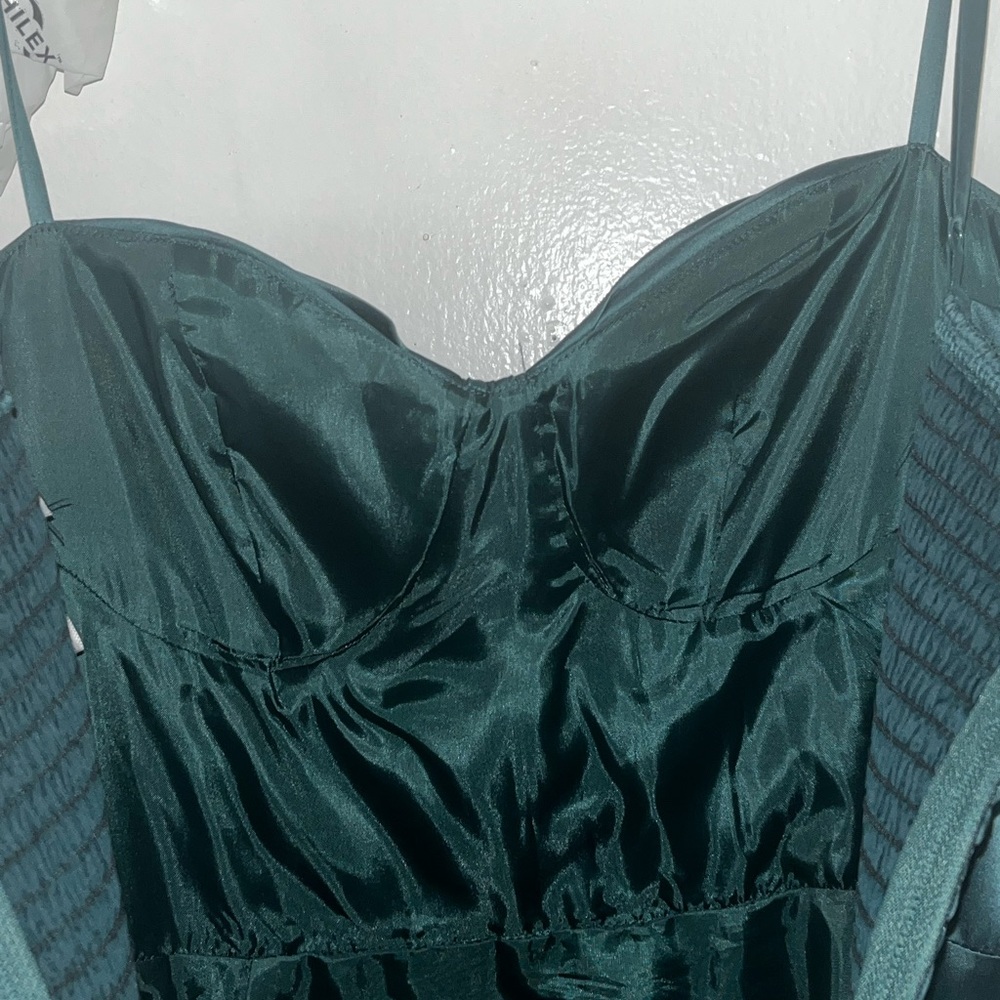 PROM DRESS - Picture 3 of 6